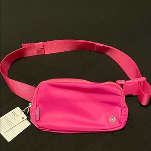 Sonic pink everywhere belt bag